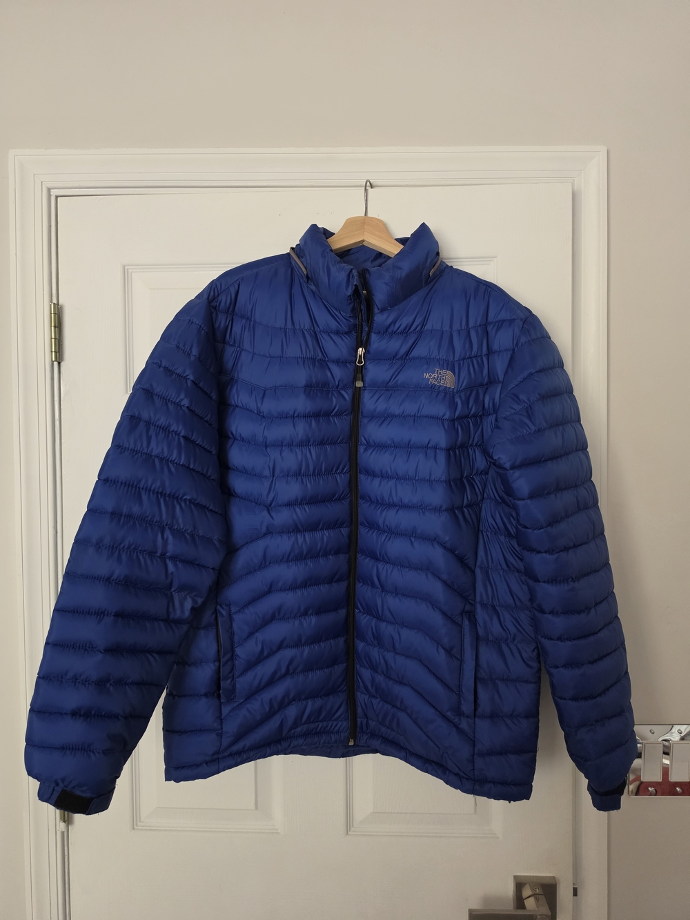 The North Face Men’s Blue Insulated Puffer Jacket